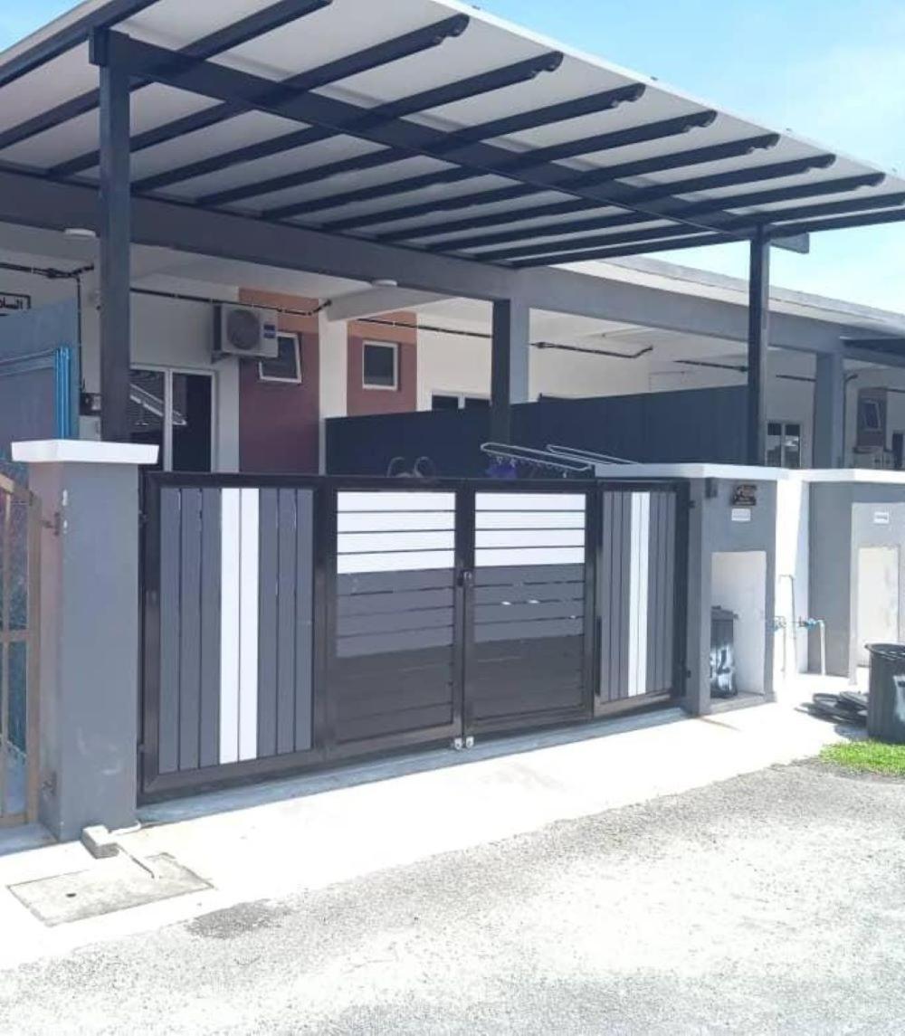 Fazlizasuite Homestay @ Teluk Kemang-Muslim Preferred พอร์ตดิ๊กสัน ภายนอก รูปภาพ